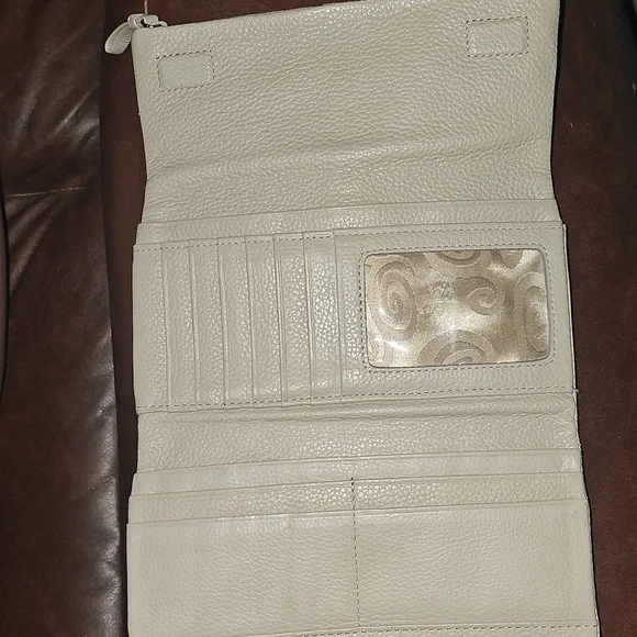 Brighton Nolita Wallet - Picture 3 of 7